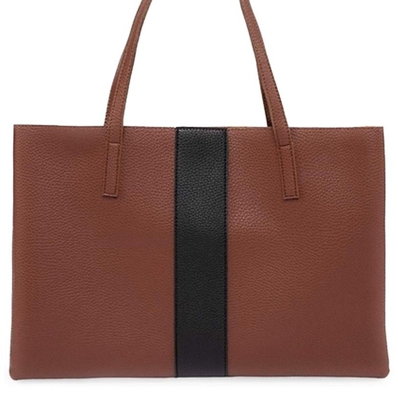 Vince Camuto Handbags - Brand New Vince Camuto tote!